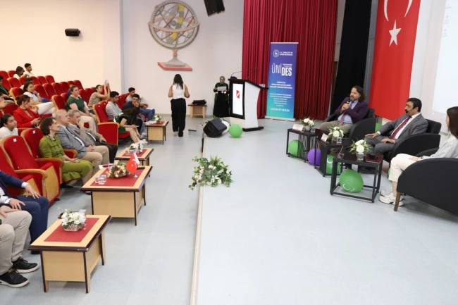 Moğolistan'daki Göktürk İzleri İKÇÜ'de konuşuldu