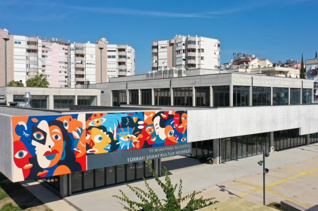 Dışavurumcu sanatın ustası 'Velhasıl' ile Muratpaşa'da