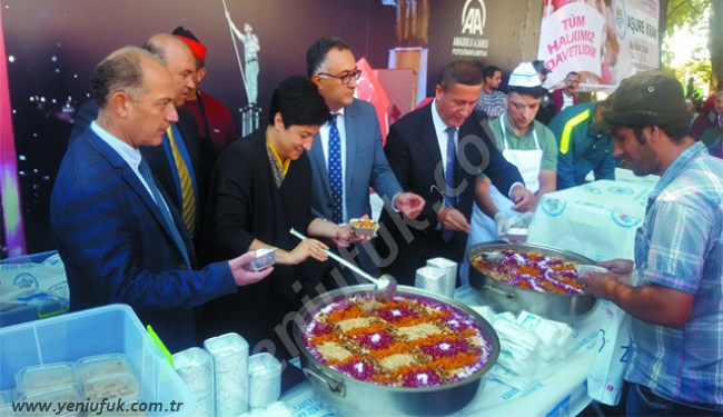 5000 KİŞİYE AŞURE..