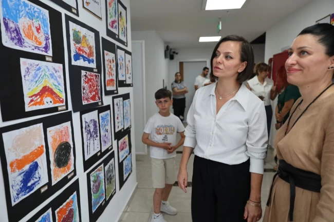 Karabağlar'da sanat dolu performans günleri başladı