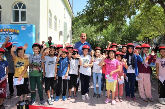 Konya'da çocuklara bisiklet hediyesi