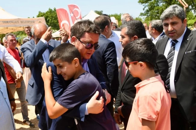 Bursa Osmangazi Belediyesi'nden ilçeye yeni spor tesisi