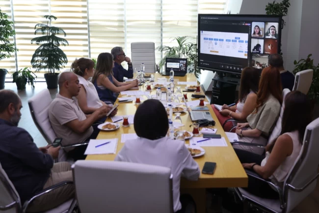 Karabağlar Belediyesi'nin dönüşüm projesi'ne İZKA'dan destek