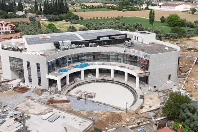 Muğla'da Turan Erol ve Orhan Çakır isimleriyle yaşayacak