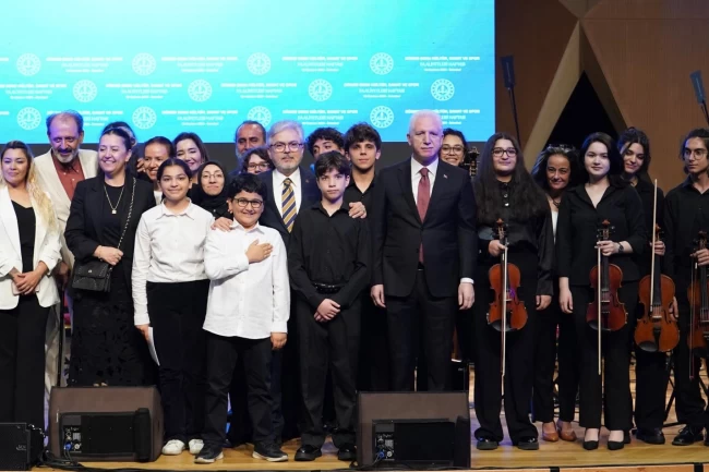 'Türkiye Yüzyılı Maarif Modeli' etkinliğine İstanbul'dan açılış