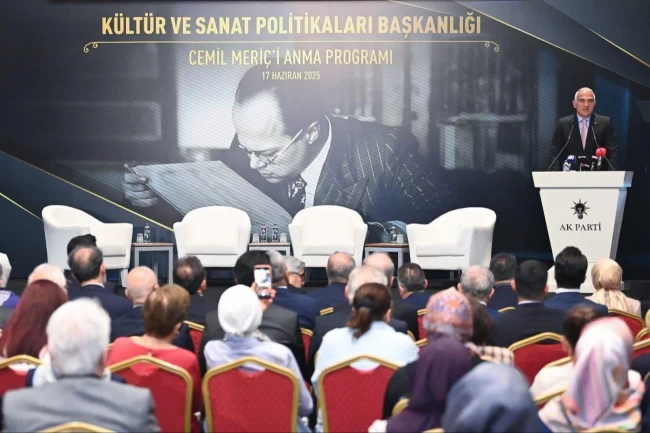 Cemil Meriç'e anlamlı anma