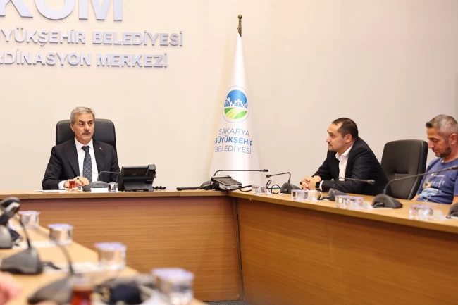 Sakarya'da Başkan Alemdar antrenörlerle buluştu