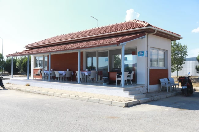 İzmir Selçuk'ta Deppo Efes'in yeni kantini hizmette