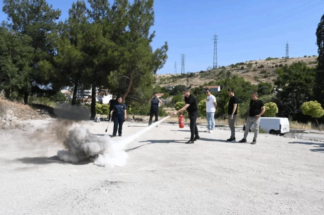 Balıkesir'de personele yangın eğitimi