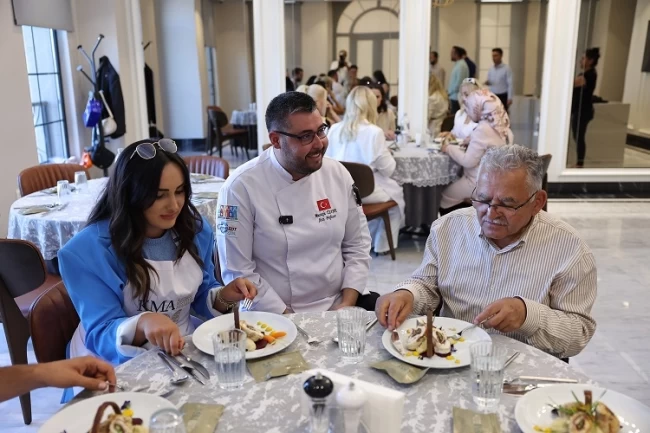 Kayseri Büyükşehir sosyal medya fenomenleriyle mutfakta buluştu