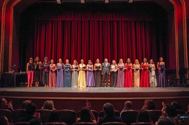 Yarının Kadın Yıldızları İstanbul Müzik Festivali'nde parladı