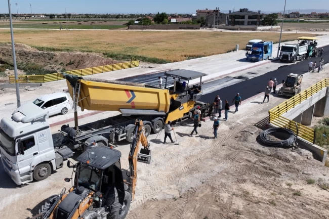 Konya Karaaslan Mahallesi'ne sıcak asfalt