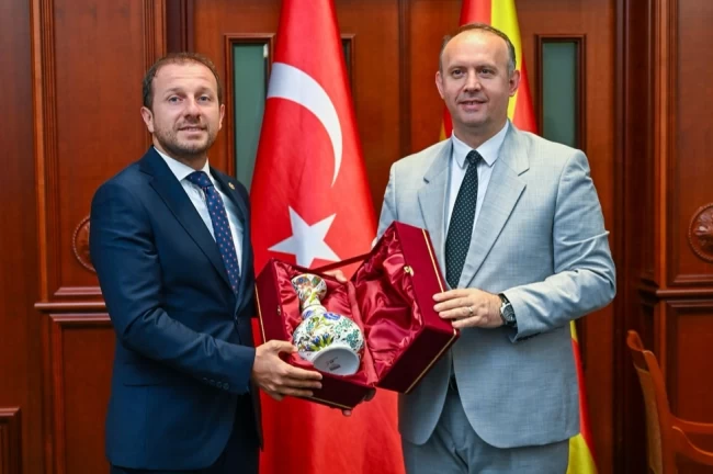 Ülkeler arası bağlar pekişti