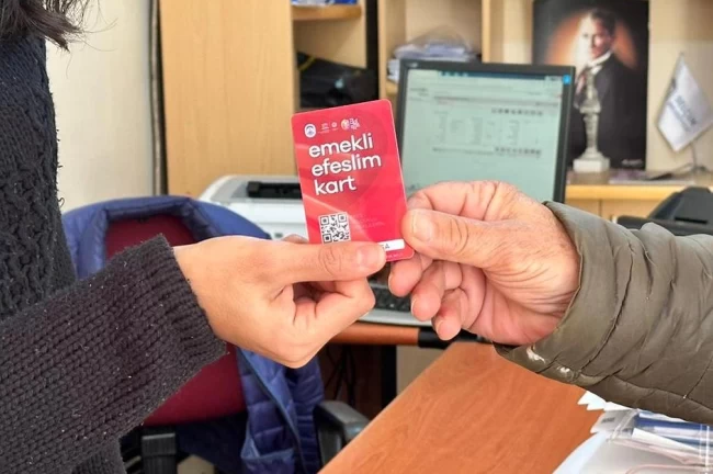 Efes Selçuk Belediyesi'nden emekliye destek