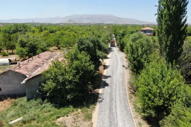 Malatya Büyükşehir Belediyesi Bahçelievler Mahallesi'nin yol sorununu çözdü