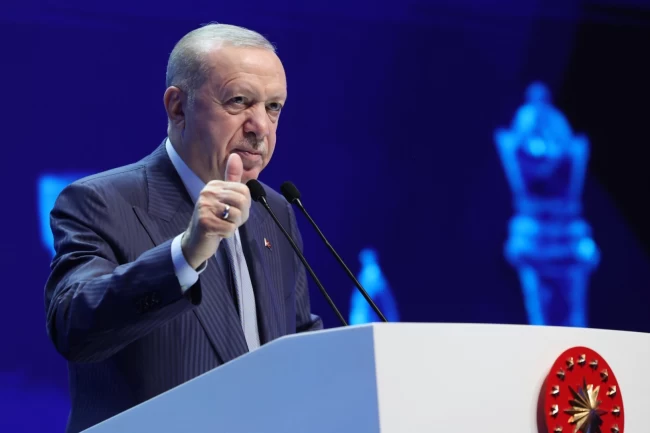 Erdoğan: 2024'te 262 milyar dolar ihracatla rekor kırdık