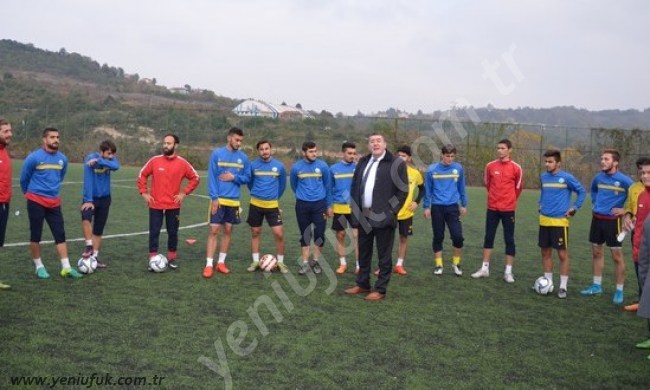 BAŞKAN TEKİN’DEN BELEDİYESPOR’A MORAL DESTEĞİ