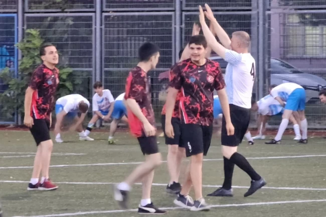 Gölcük'te köyler arası futbol coşkusu başladı