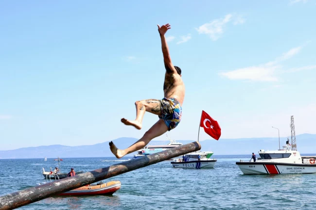 Bursa Mudanya'da kabotaj coşkusu