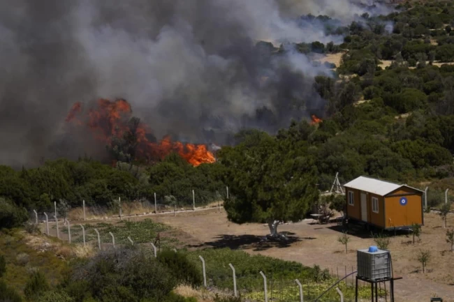 İzmir İtfaiyesi, Çeşme'nin dört bir yanında görevde