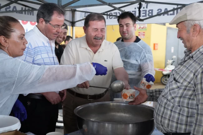 Muğla Milas'ta bereketli ikram