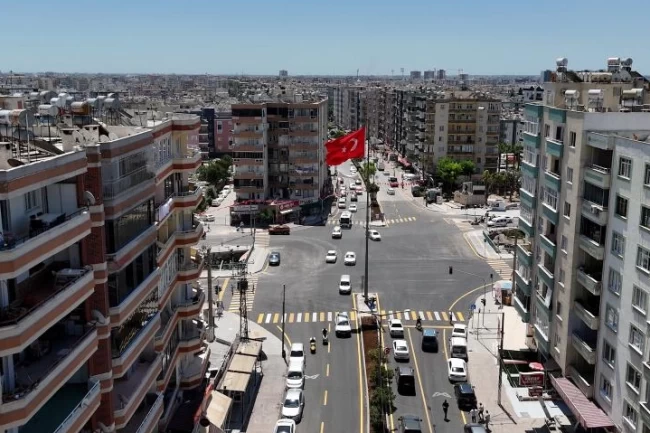Mersin Tarsus Cetvel Kavşağı yenilendi