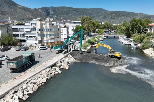 Balıkesir Edremit'te halk sağlığı için kurumlar el ele