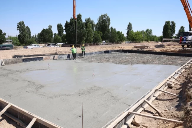 Sivas Belediyesi'nden Sıcak Çermik'e modern havuz müjdesi