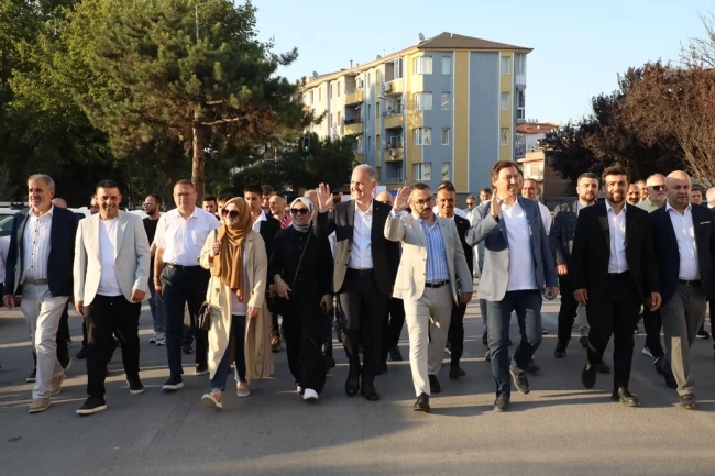 Bursa İnegöl'de 38. Uluslararası Kültür Sanat Festivali renkli görüntülerle başladı