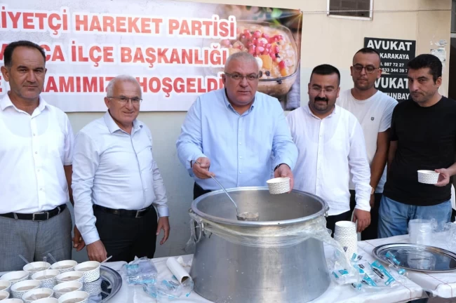 MHP Kumluca'dan aşure ikramı ve birlik mesajı