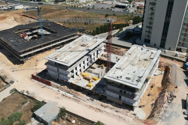 Spor Lisesi'nde çalışmalar tüm hızıyla devam ediyor