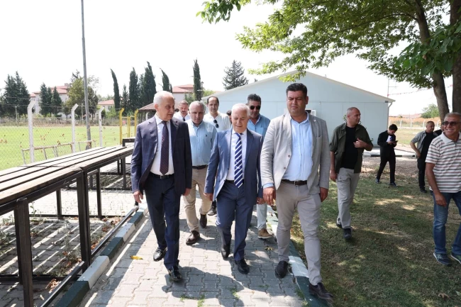 Bursa Mustafakemalpaşa Stadı sil baştan yenilendi