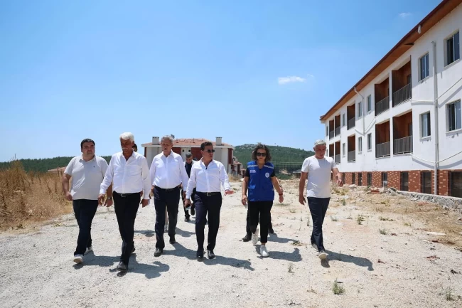 Muğla'da Başkan Aras Ula'yı dinledi