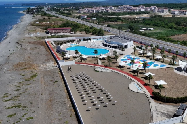 Sakarya Kadınlar Plajı ziyaretçi rekoru kırdı