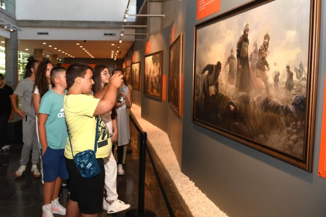 Bosnalı öğrenciler Bursa Osmangazi'ye hayran kaldı