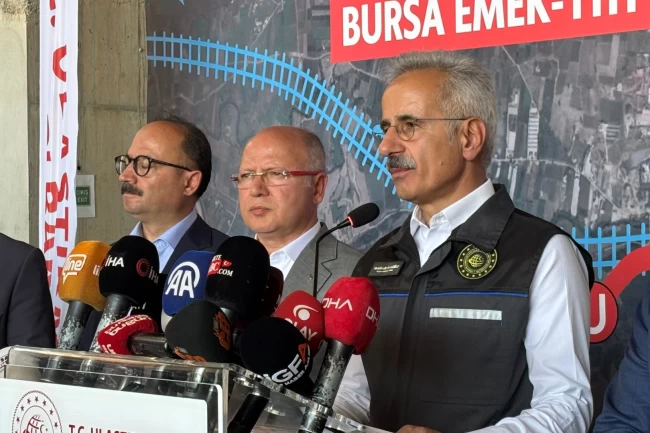 Bakan Uraloğlu açıkladı... Bursa YHT Hattı 2026'da hizmete açılıyor