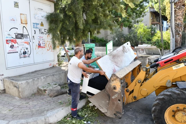 İzmir Çiğli'de moloza kararlı müdahale