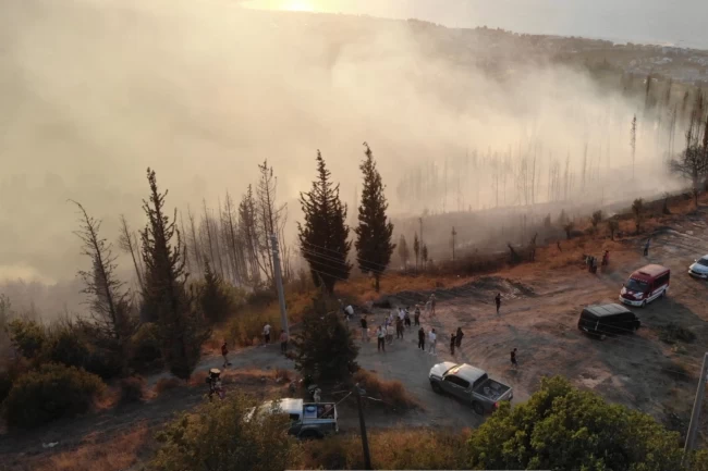 Karamürsel'de soğutma çalışmaları devam ediyor
