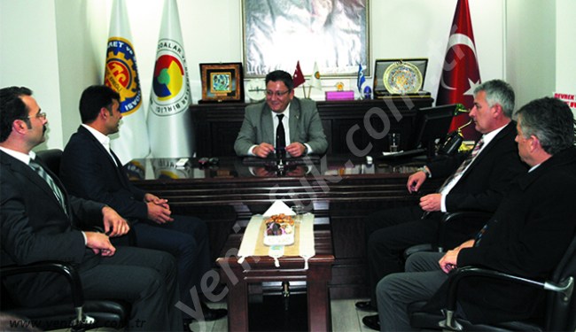 AKYÜZ VE EKİBİ TAZİYE ZİYARETİNDE..