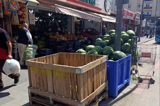 Sivas'ta kaldırım işgallerine milyonluk ceza!