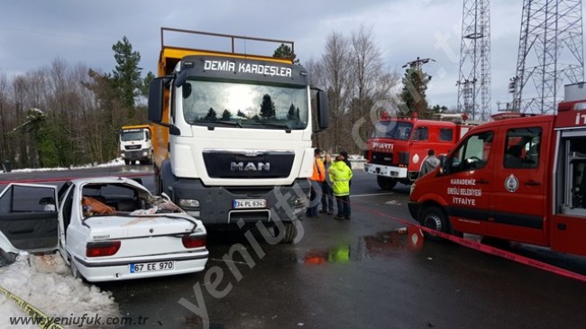 FECİ KAZA'DA 11 AYLIK BEBEK ÖLDÜ 5 KİŞİ YARALANDI