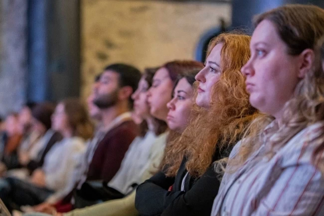 İzmir'de gençler umut ve özgüven kazandı