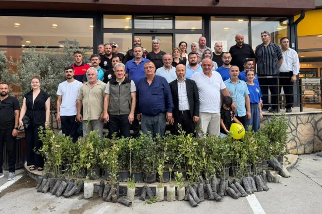 Kocaeli Büyükşehir'den Geyve'ye fidan desteği