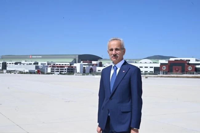 Bakan Uraloğlu'ndan powerbank uyarısı: Uçuşta kullanımının yasaklanmasını tavsiye ettik