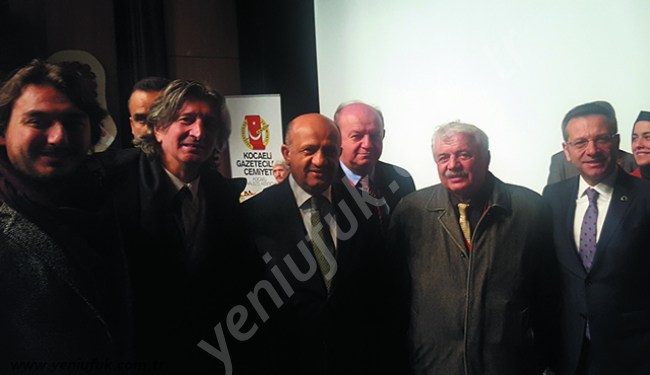 81 İL VE 8 ÜLKE GAZETECİLERİ ZİRVEDE BİRARAYA GELDİ..