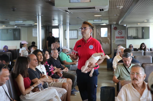 İstanbul'da denizde ve karada ilk yardım seferberliği