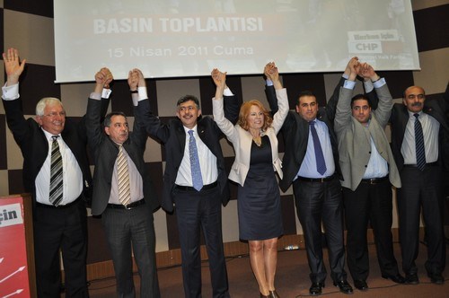 ?4 VEKİL VE 1 BAKAN?