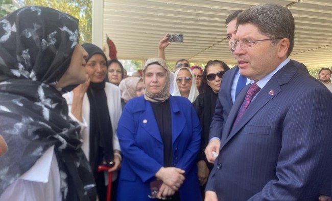 Adalet Bakanı Yılmaz Tunç, Zeki Tosun'un cenaze törenine katıldı