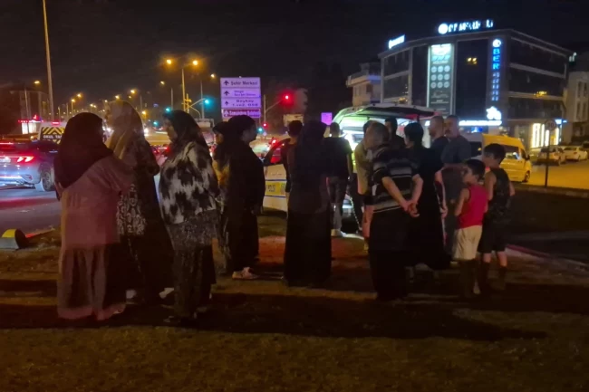 Düzce'de 3 araçlı zincirleme trafik kazası: 1 kişi yaralandı