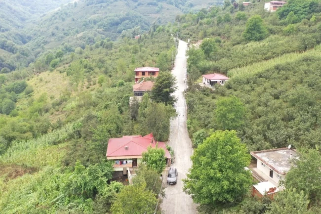 Ordu Büyükşehir'den beton yol çalışması